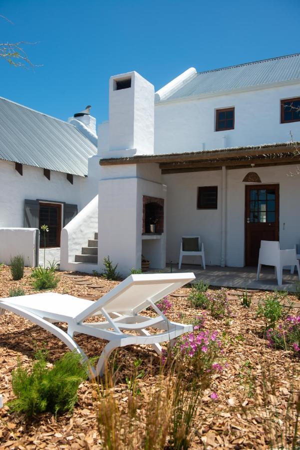 פטרנוסטר Gonana Studios & Villa מראה חיצוני תמונה
