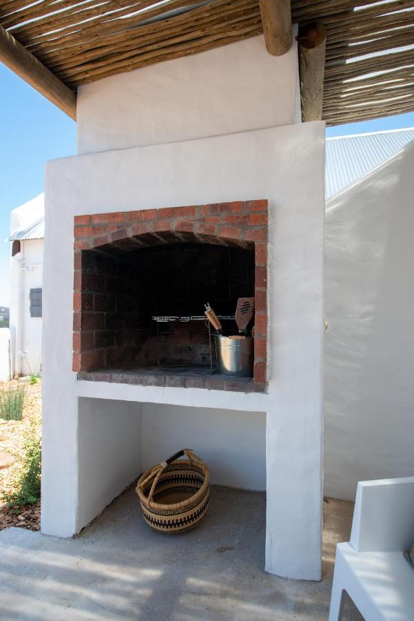פטרנוסטר Gonana Studios & Villa מראה חיצוני תמונה